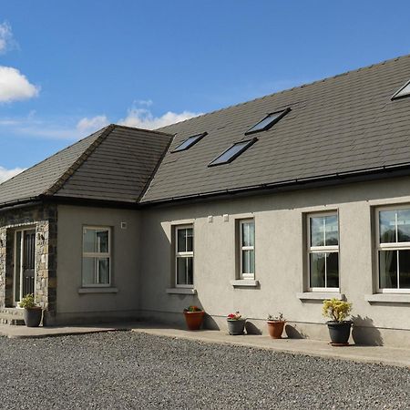 Woodview Lodge Трим Екстериор снимка