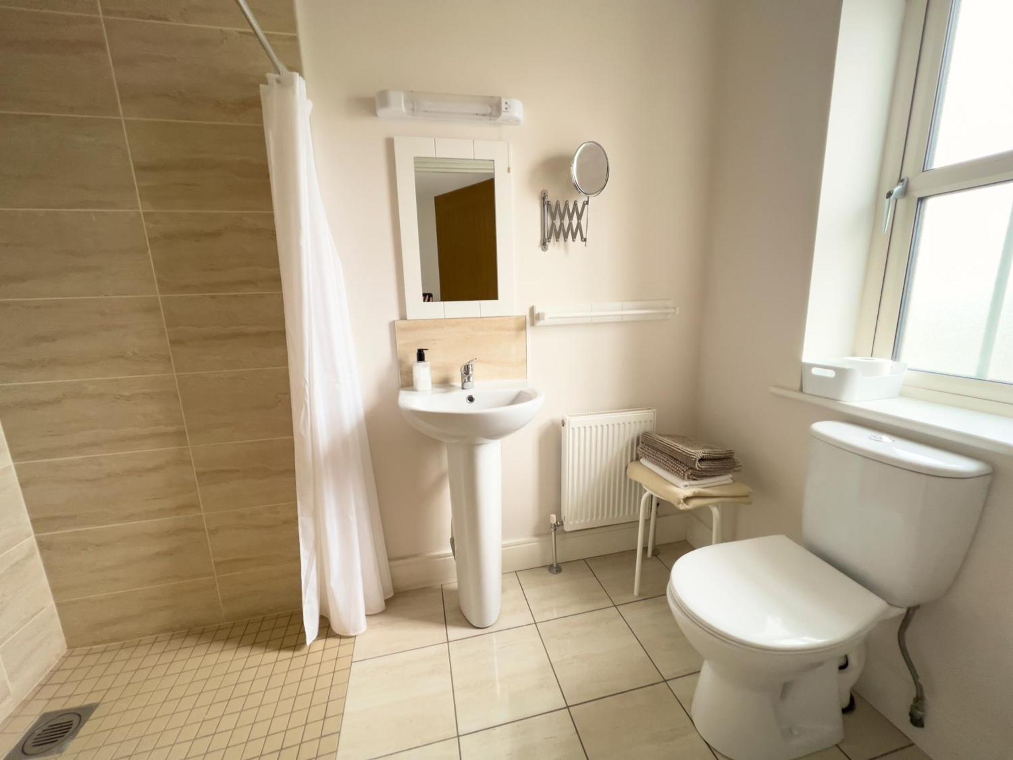 Woodview Lodge Трим Екстериор снимка
