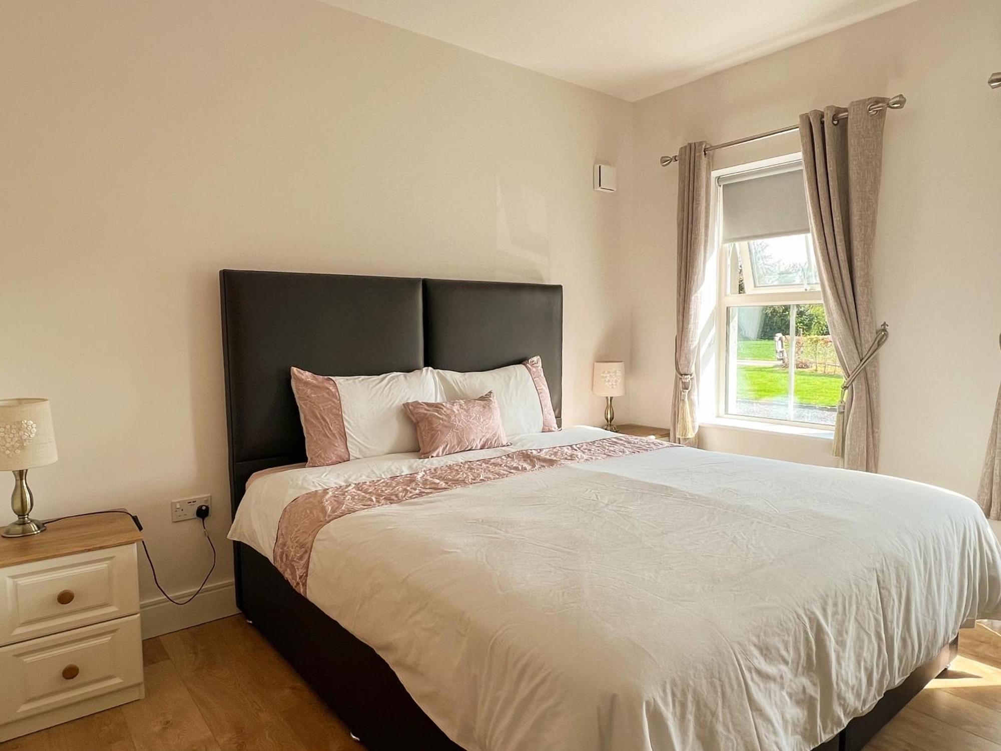 Woodview Lodge Трим Екстериор снимка